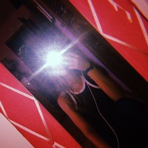 Meet your Posher, Adrielle